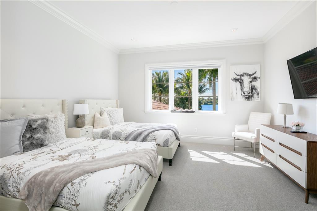 LONG LAKE ESTATES 1 AS - Residential