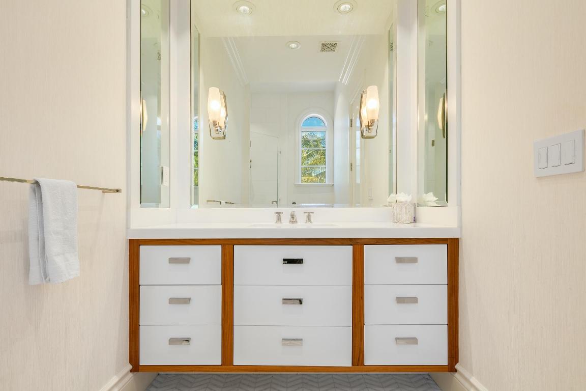 LONG LAKE ESTATES 1 AS - Residential