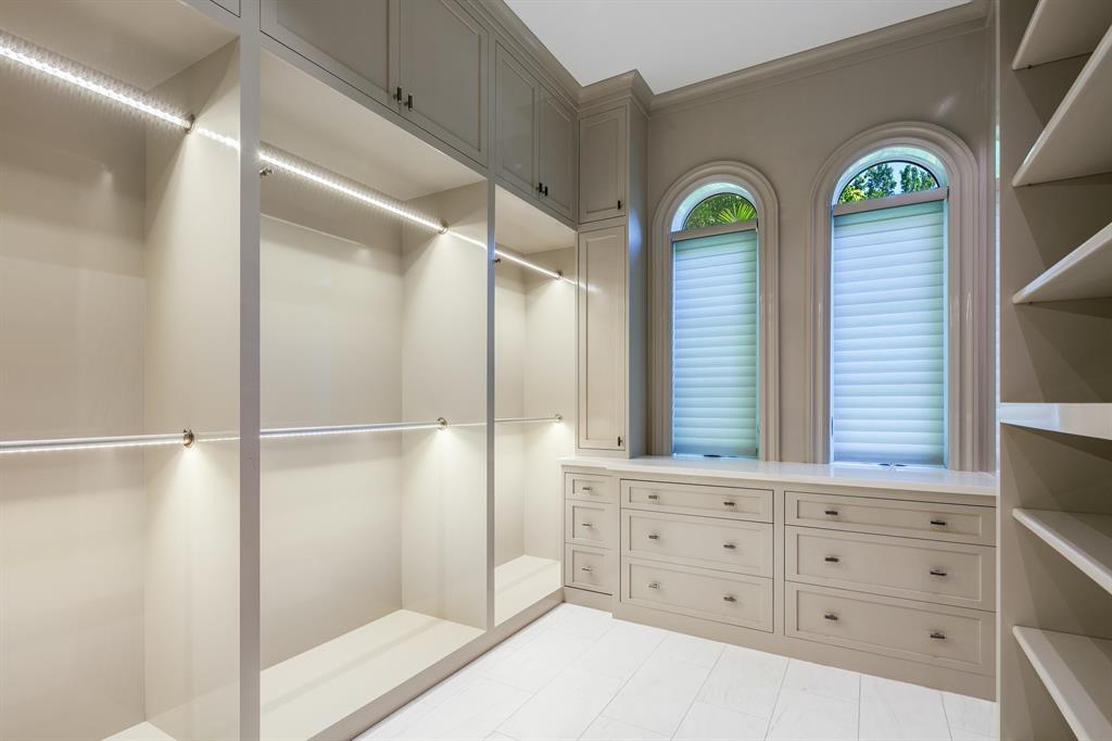 LONG LAKE ESTATES 1 AS - Residential