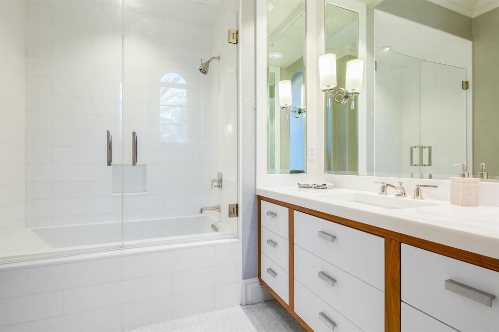 LONG LAKE ESTATES 1 AS - Residential