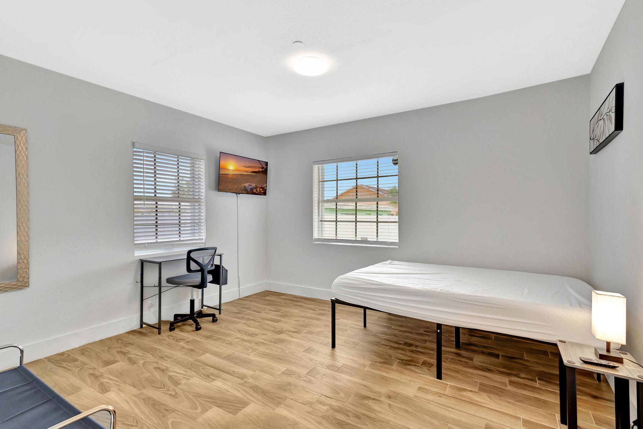 PORT ST LUCIE SECTION 27 - Residential Income