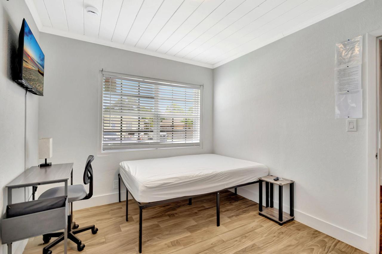 PORT ST LUCIE SECTION 27 - Residential Income