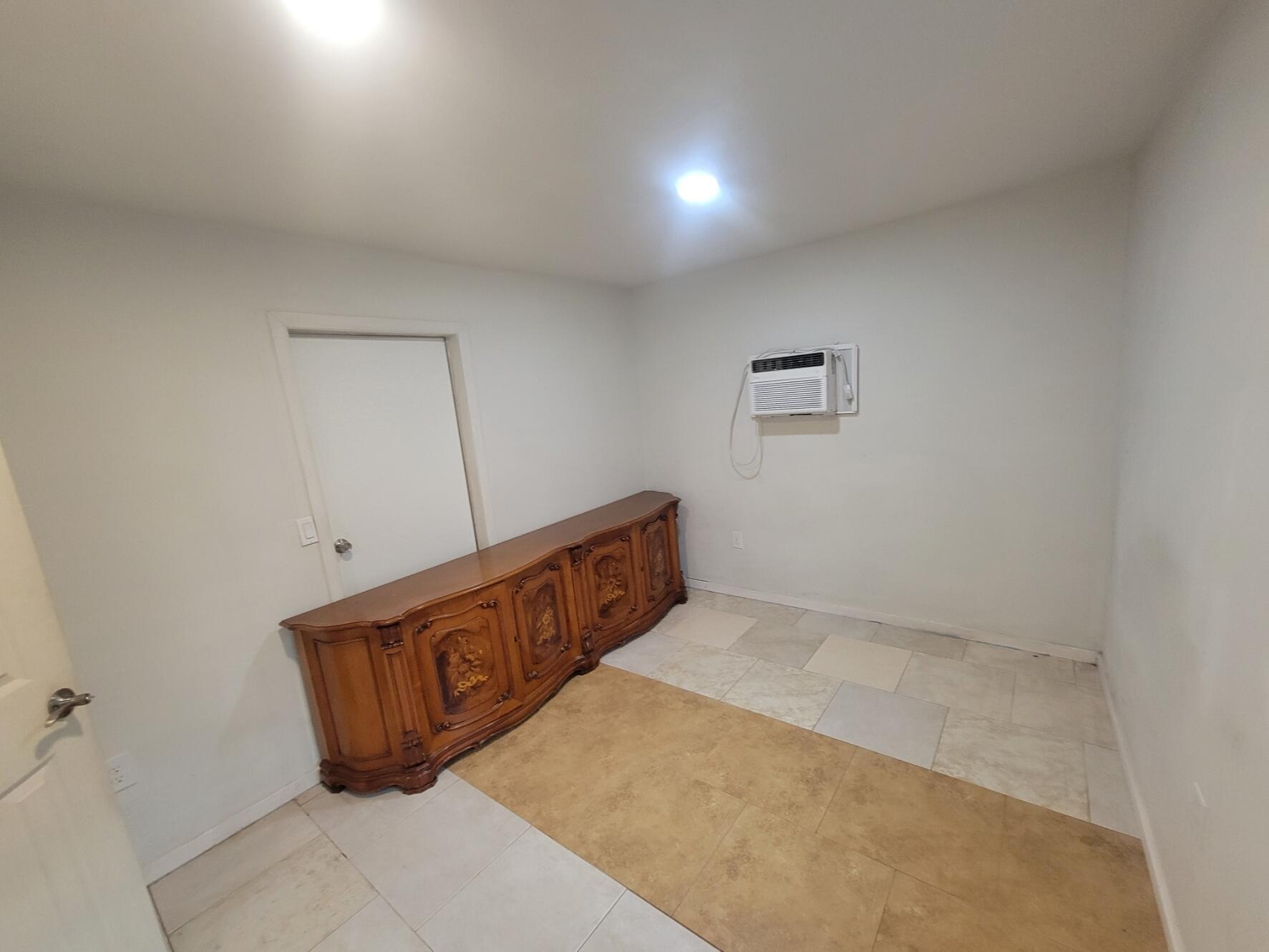 SLEEPY HOLLOW 3 - Residential