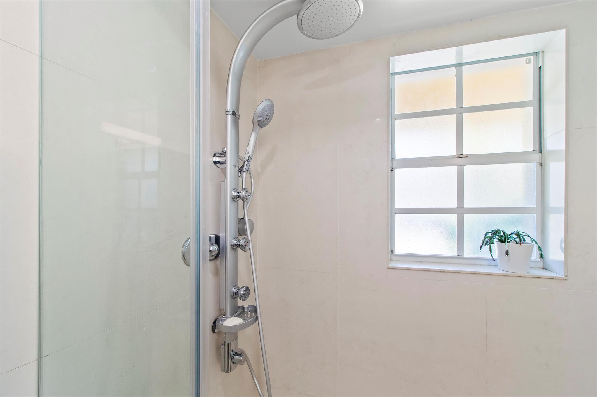 Bay Reach Condo - Residential Lease