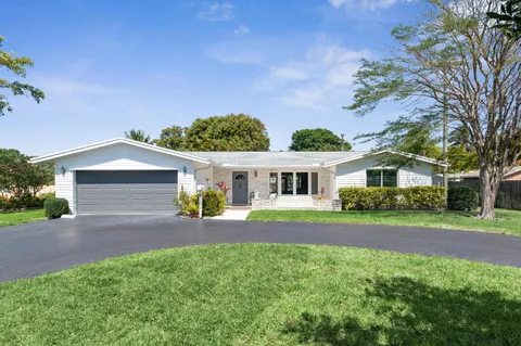 1101 SE 7th Court, Deerfield Beach, FL MLS: R11091381