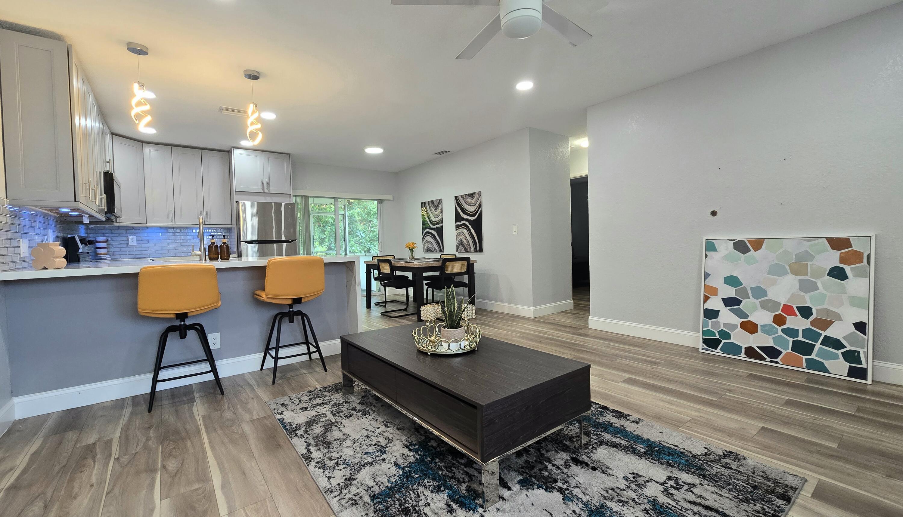 DELCREST PARK - Residential Lease