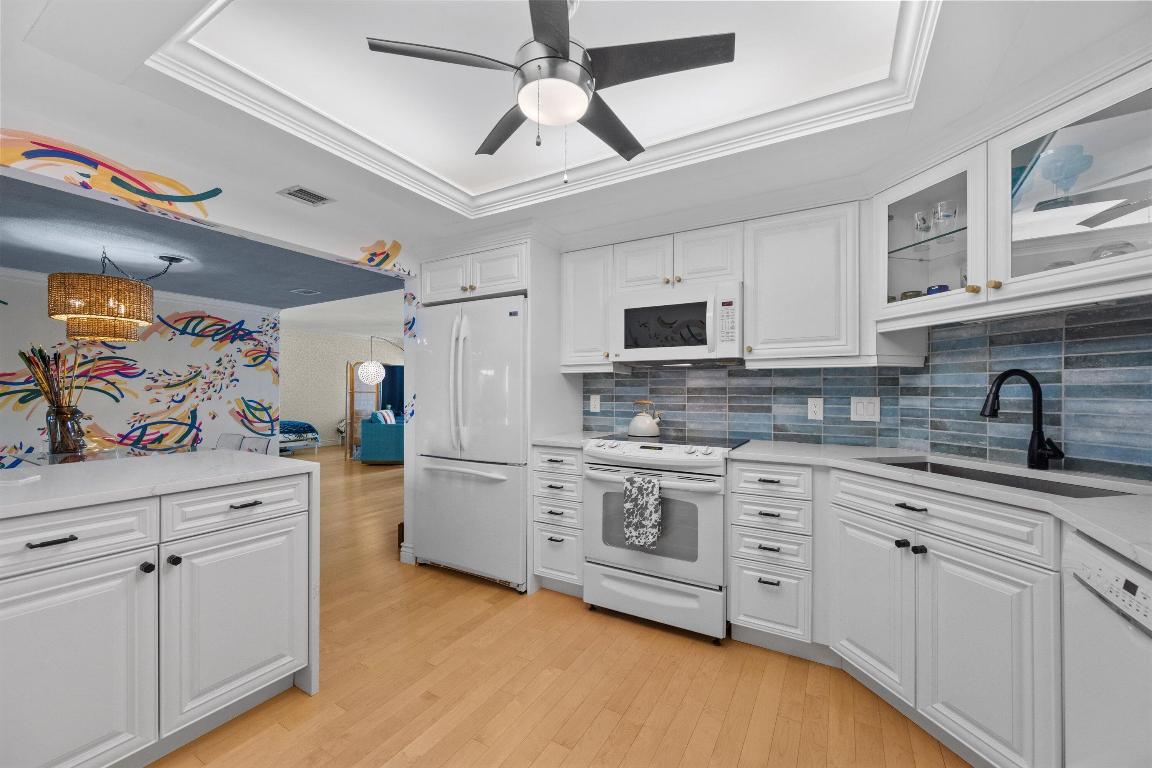 BAR HARBOUR CONDO - Residential