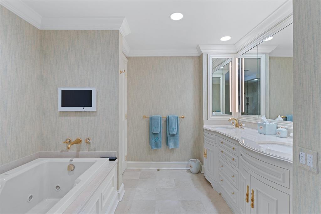 VILLAS INC - Residential