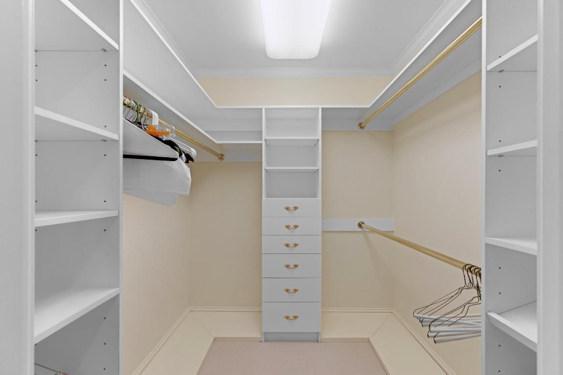 VILLAS INC - Residential