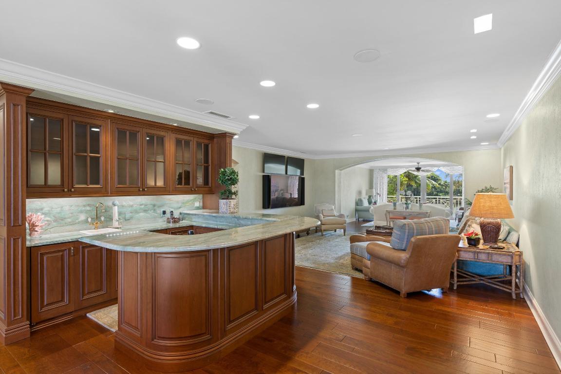 VILLAS INC - Residential