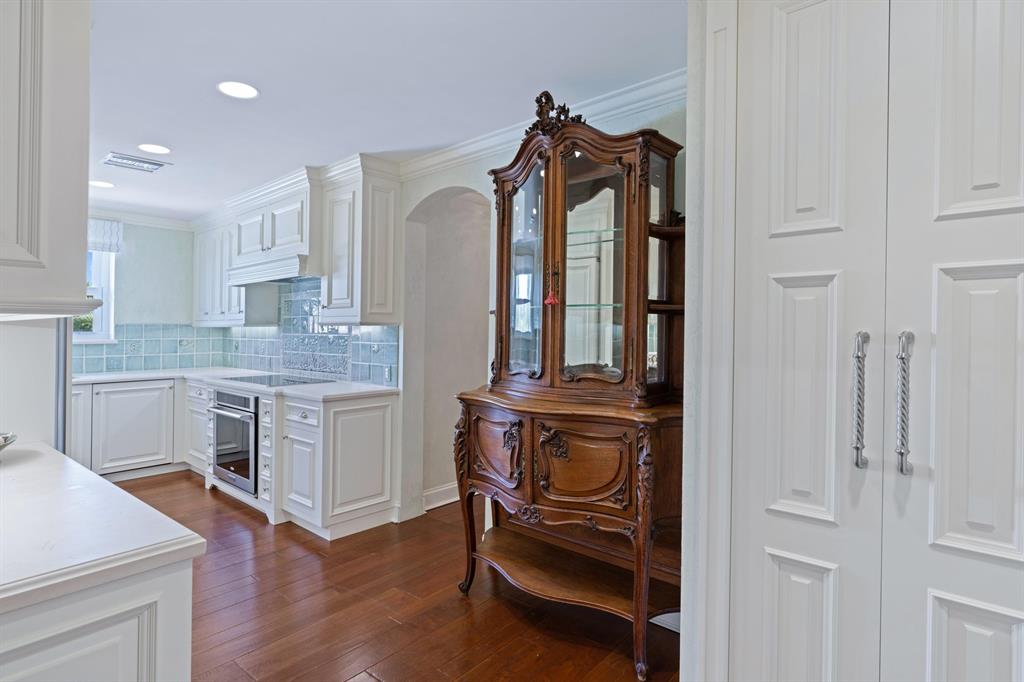 VILLAS INC - Residential