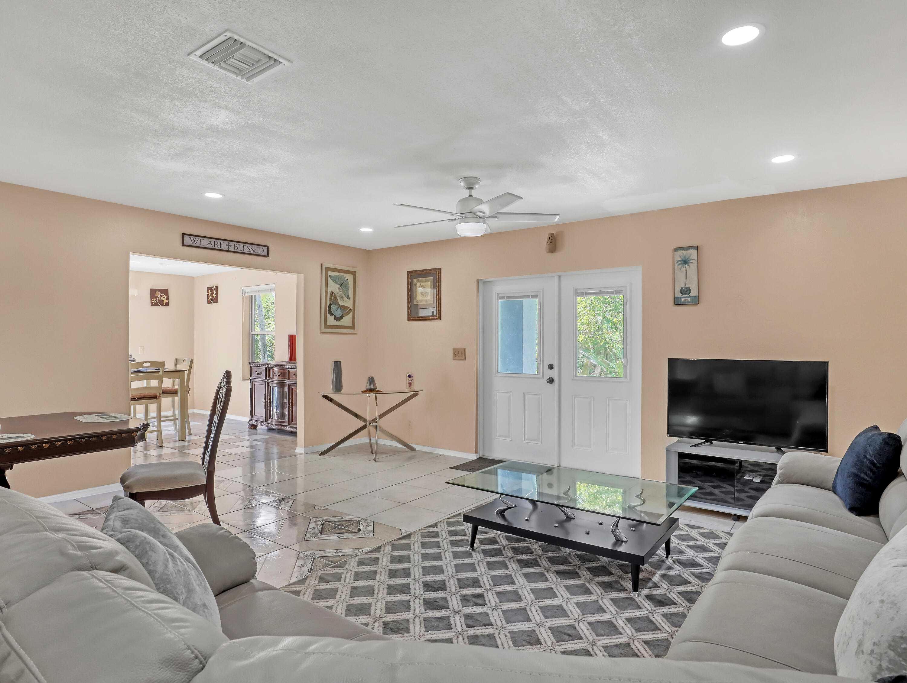 SUGAR POND MANOR OF WELLI - Residential Lease