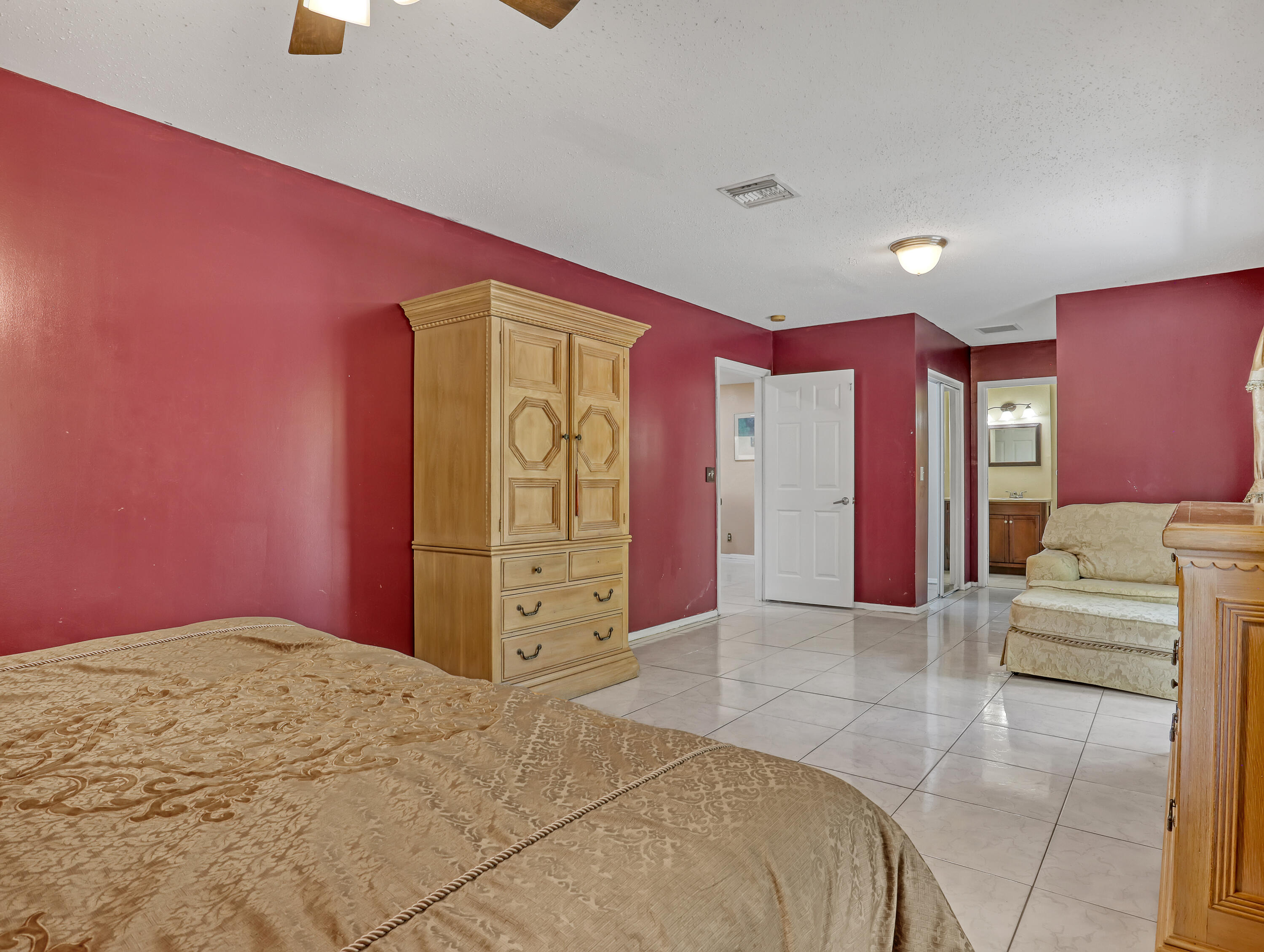 SUGAR POND MANOR OF WELLI - Residential Lease