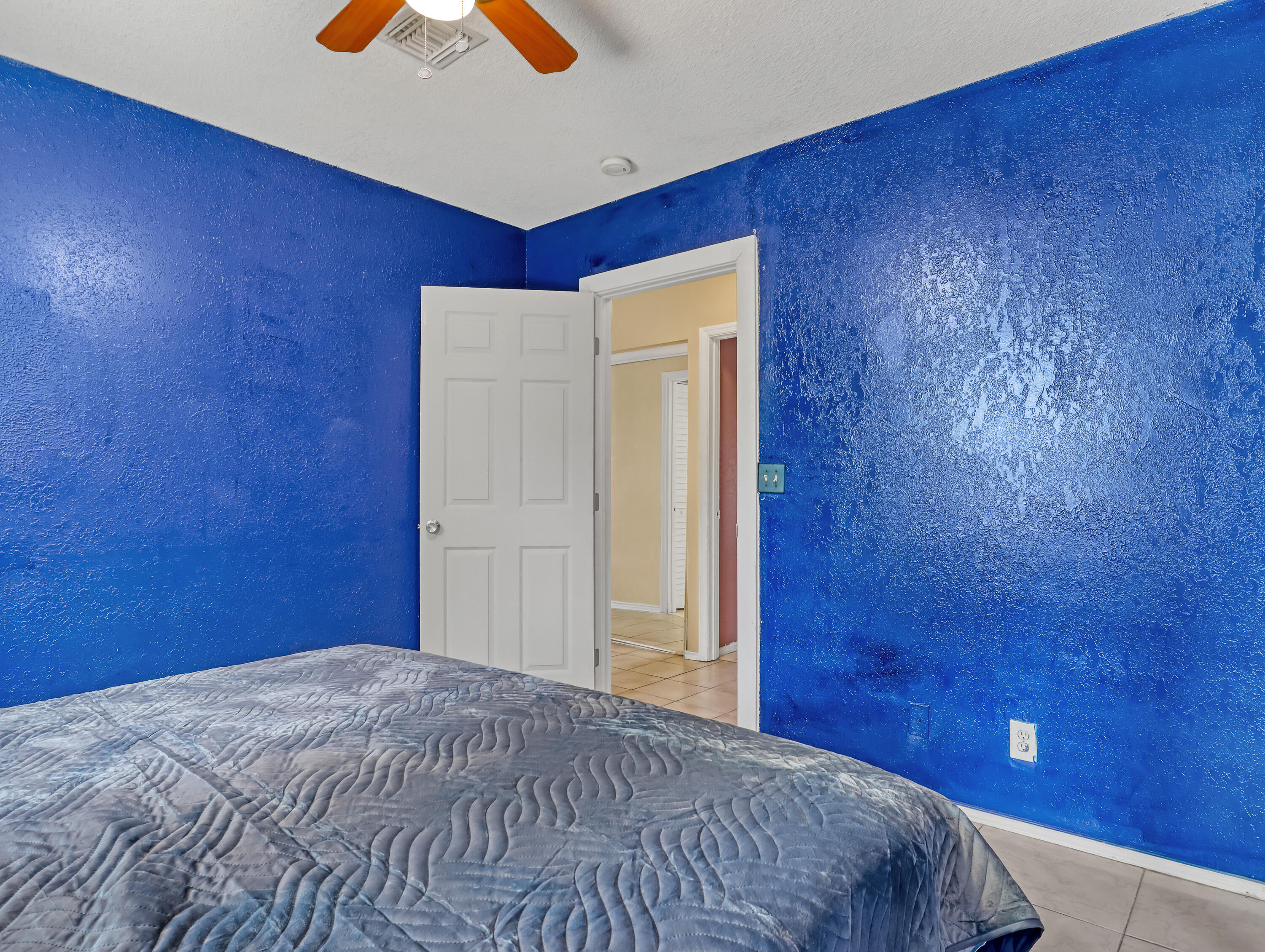 SUGAR POND MANOR OF WELLI - Residential Lease