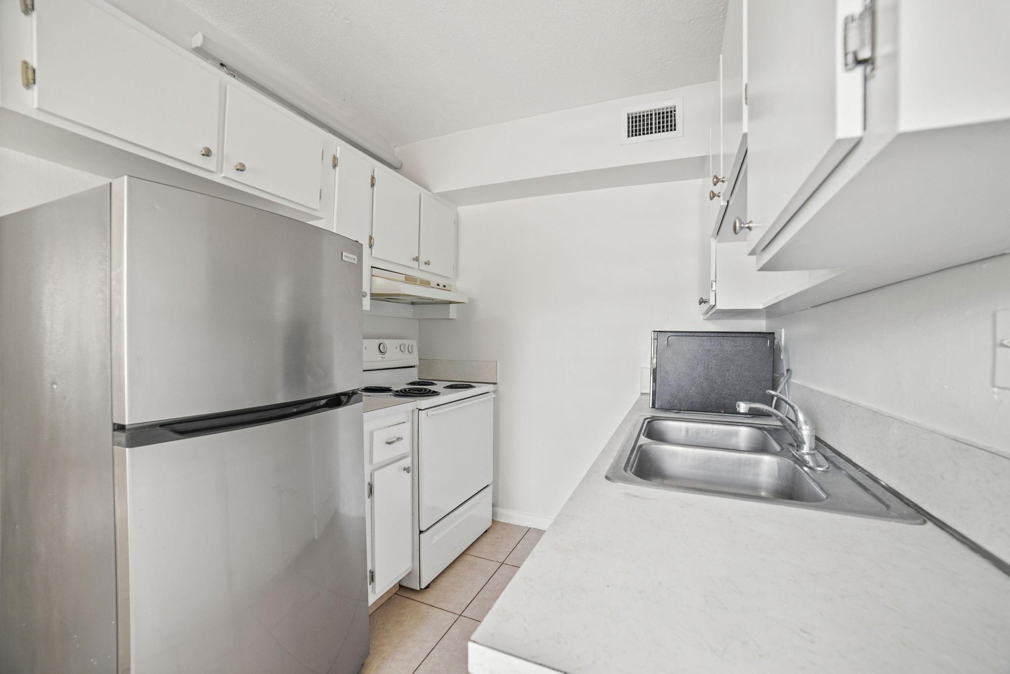 Coconut Creek 10th Sec 70 - Residential Lease