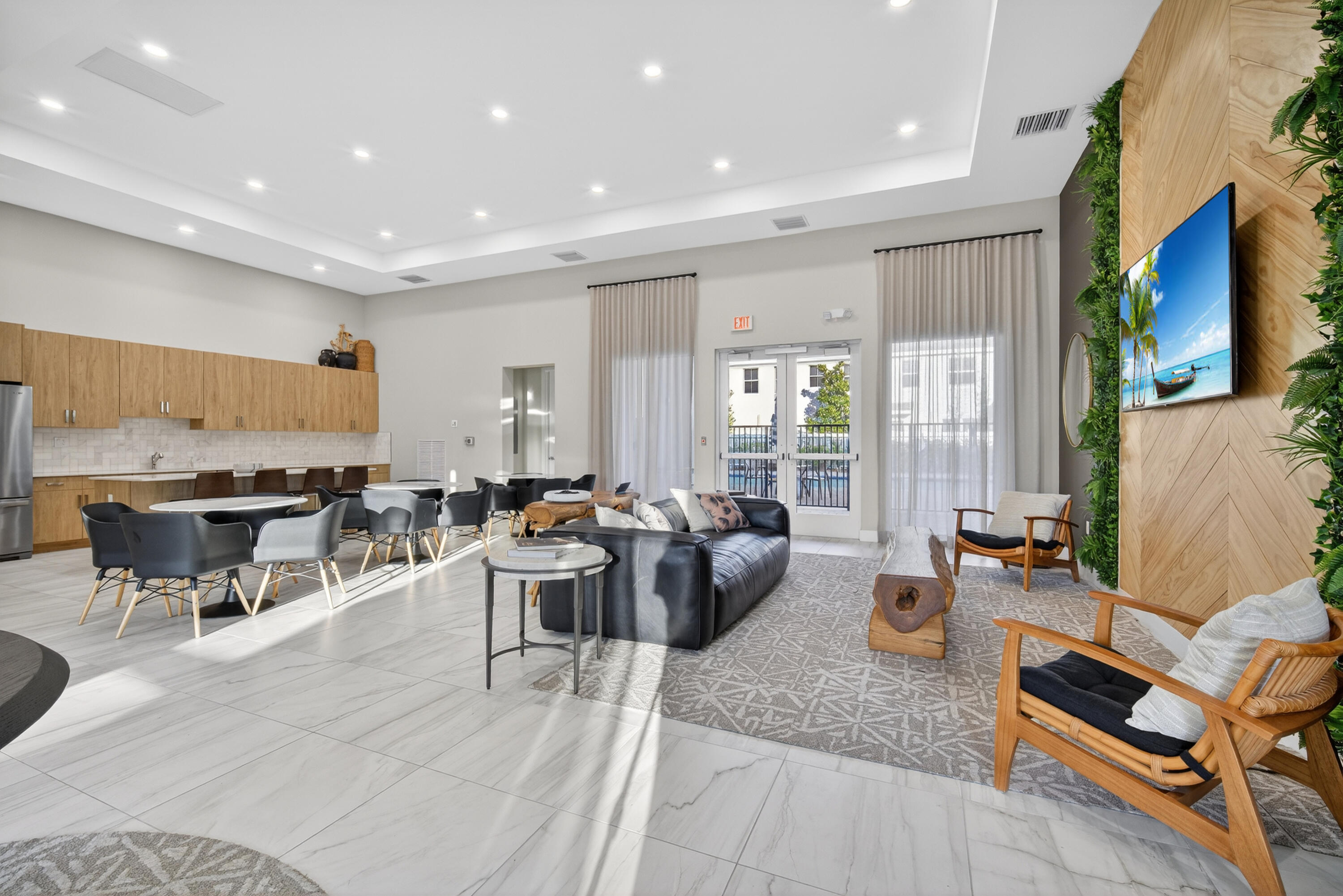 MERRICK SQUARE - Residential