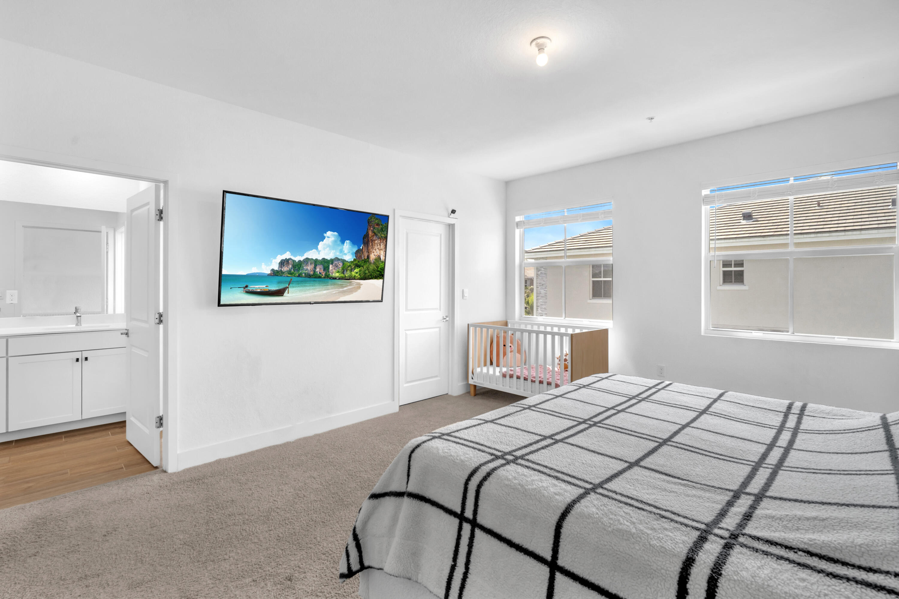 MERRICK SQUARE - Residential