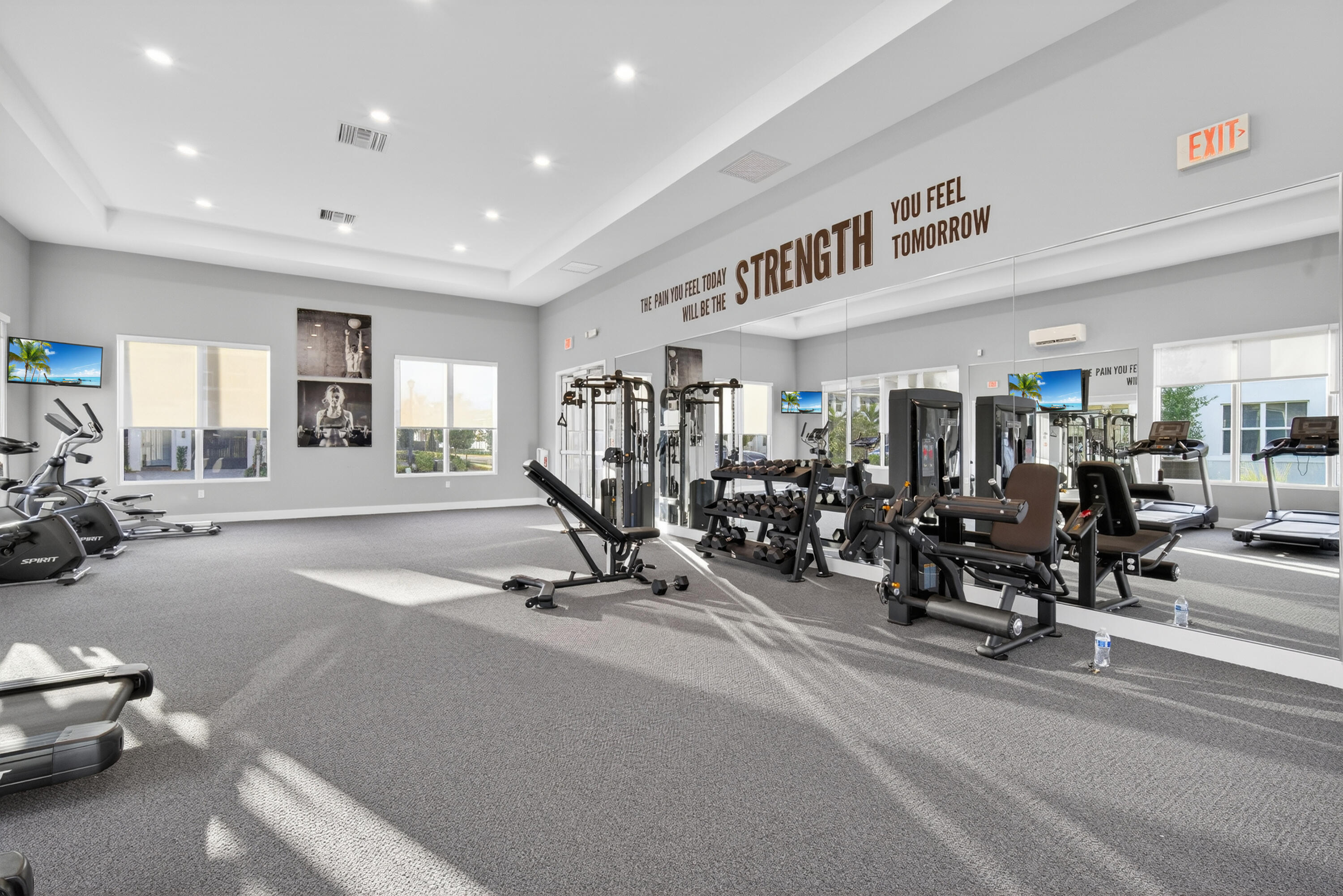 MERRICK SQUARE - Residential