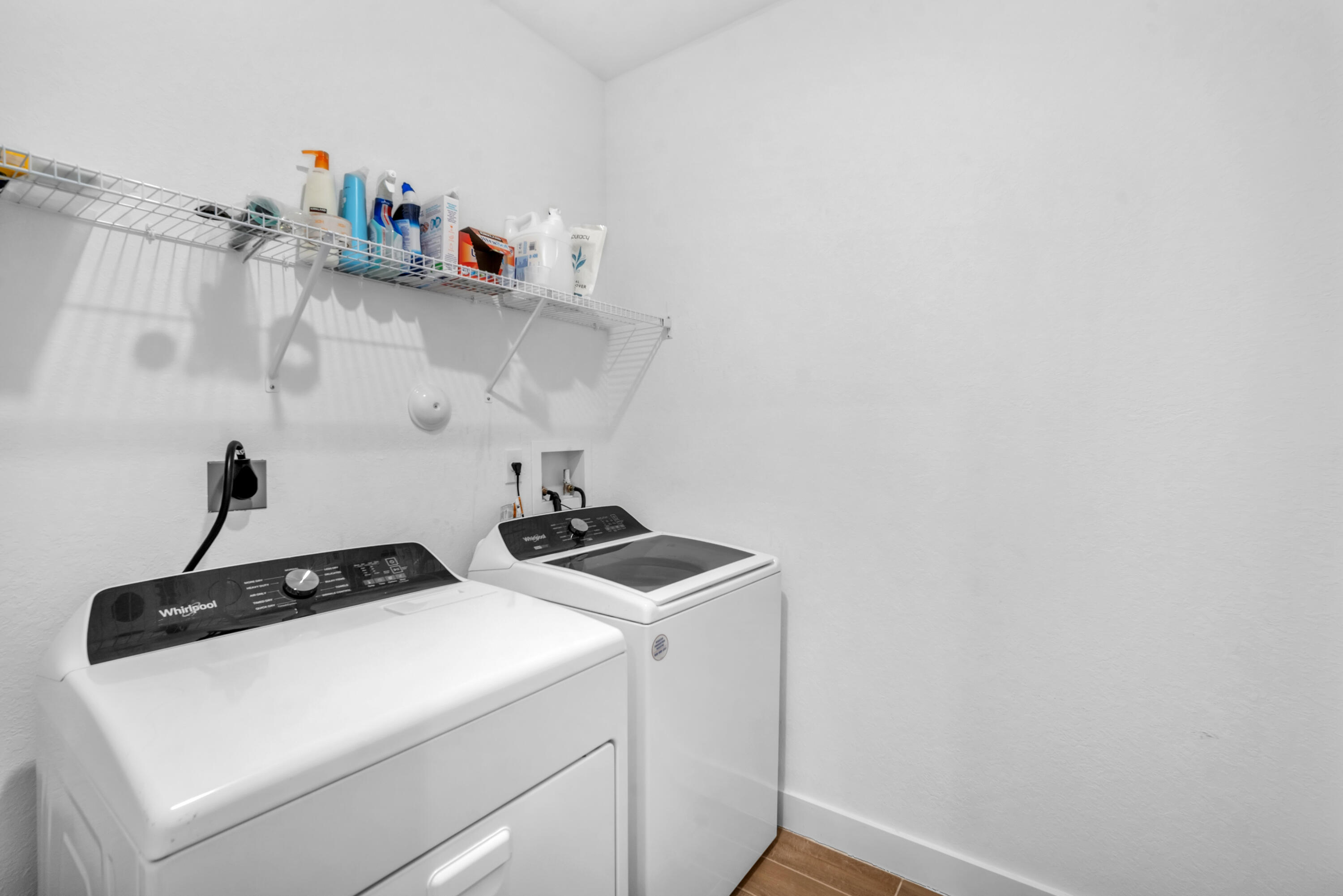 MERRICK SQUARE - Residential