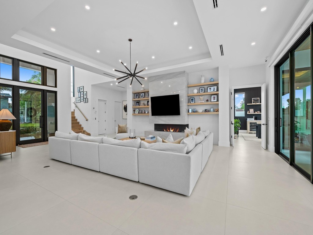 Coral Key Villas 5th Sec - Residential