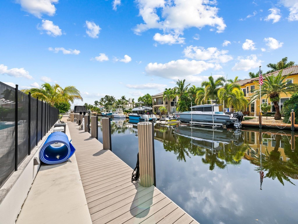 Coral Key Villas 5th Sec - Residential