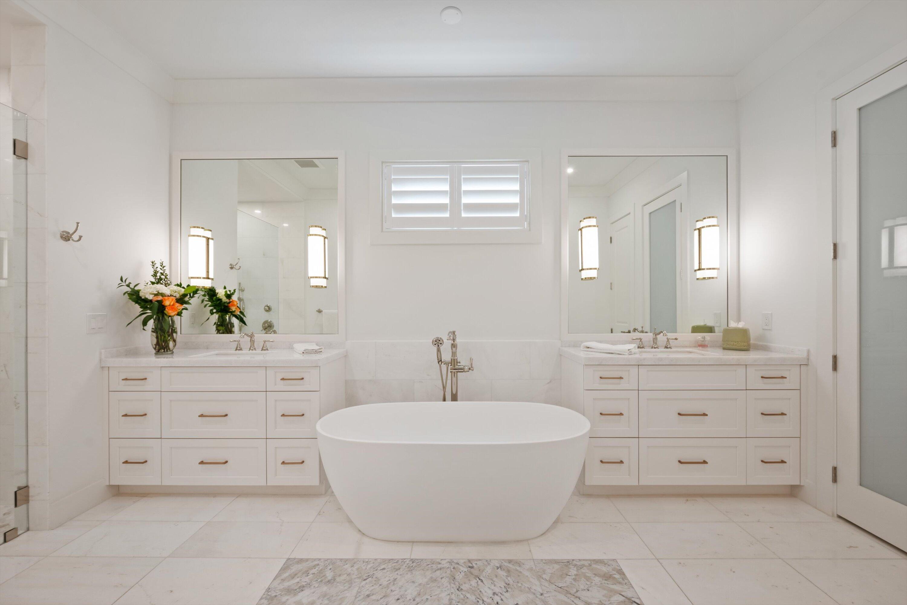 GOLF COURSE ADD TO VILLAGE OF NORTH PALM BEACH - Residential