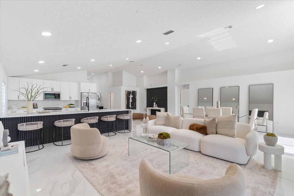 Photo of 13646 Kiltie Court, Delray Beach, FL 33446 (MLS # R10999145)