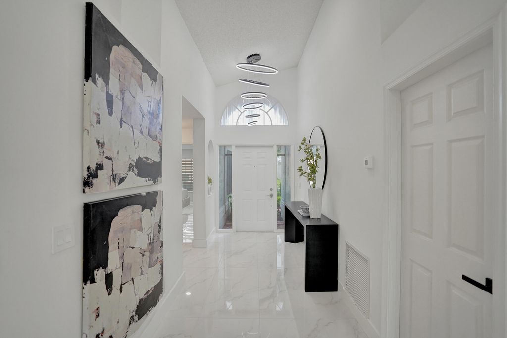 Photo of 13646 Kiltie Court, Delray Beach, FL 33446 (MLS # R10999145)