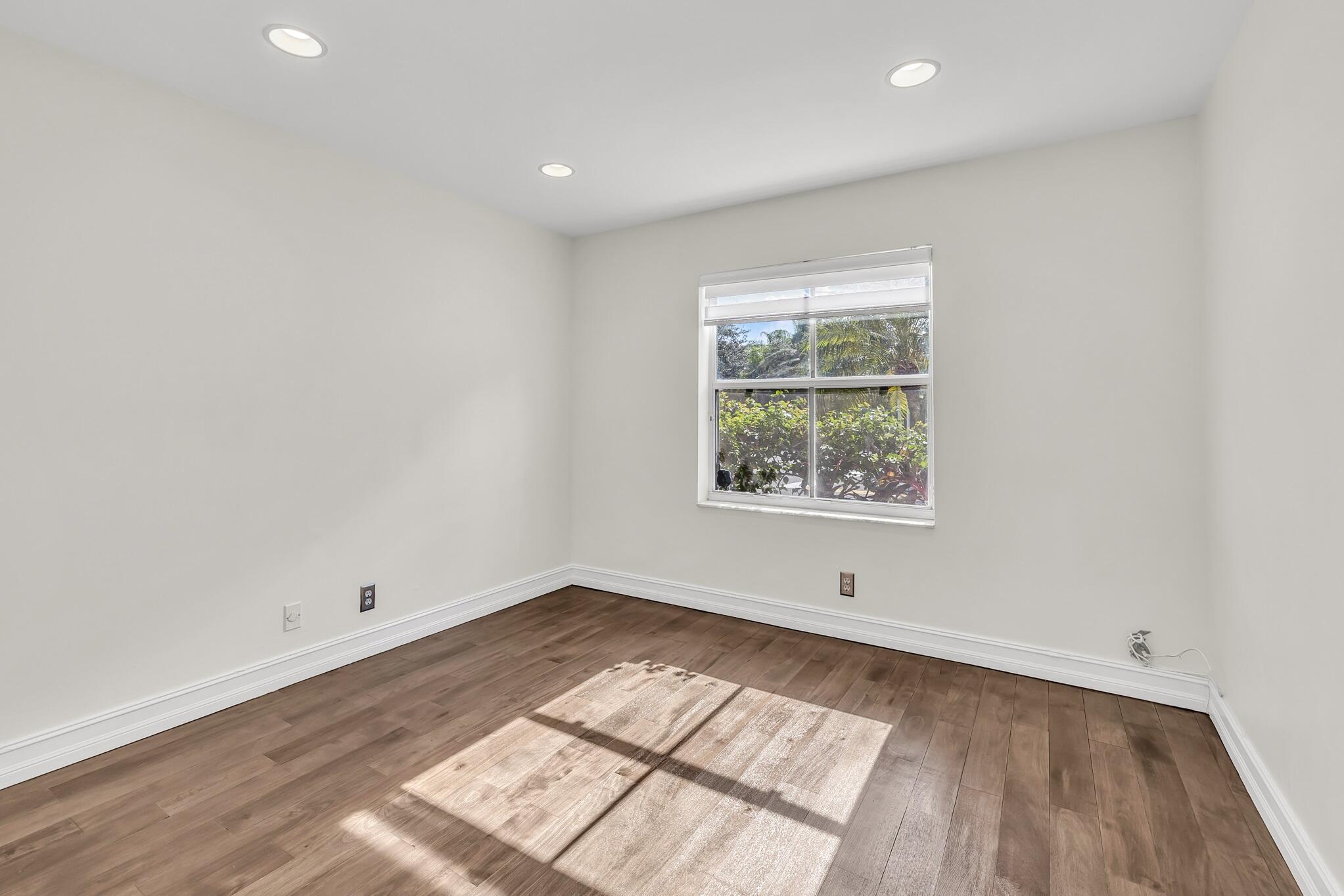 Savannah Falls - Residential Lease