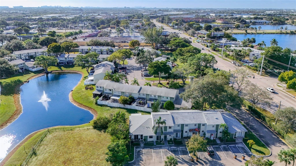 Photo of 884 Crystal Lake Drive #884, Deerfield Beach, FL 33064 (MLS # F10477367)