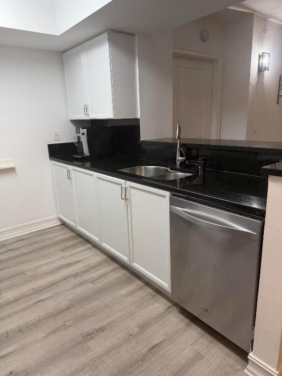 99 SE Mizner Boulevard 648