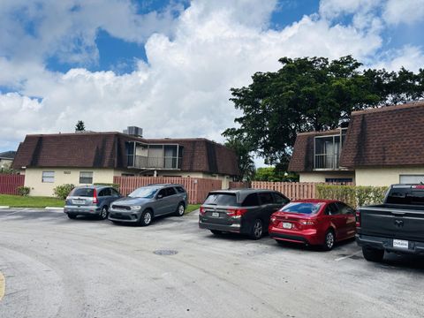 5822 Swordfish Ct A Tamarac FL 33319