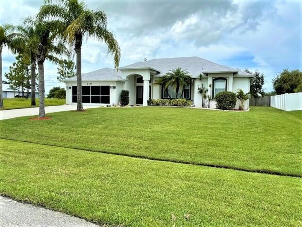Photo of 2473 SW Santana Avenue Ave, Port St Lucie, FL 34953 (MLS # R10738910)