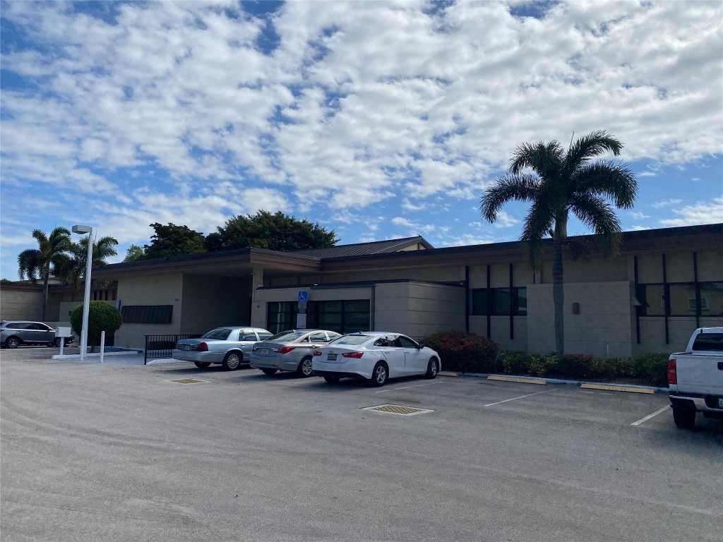 Oriole Gardens - Residential