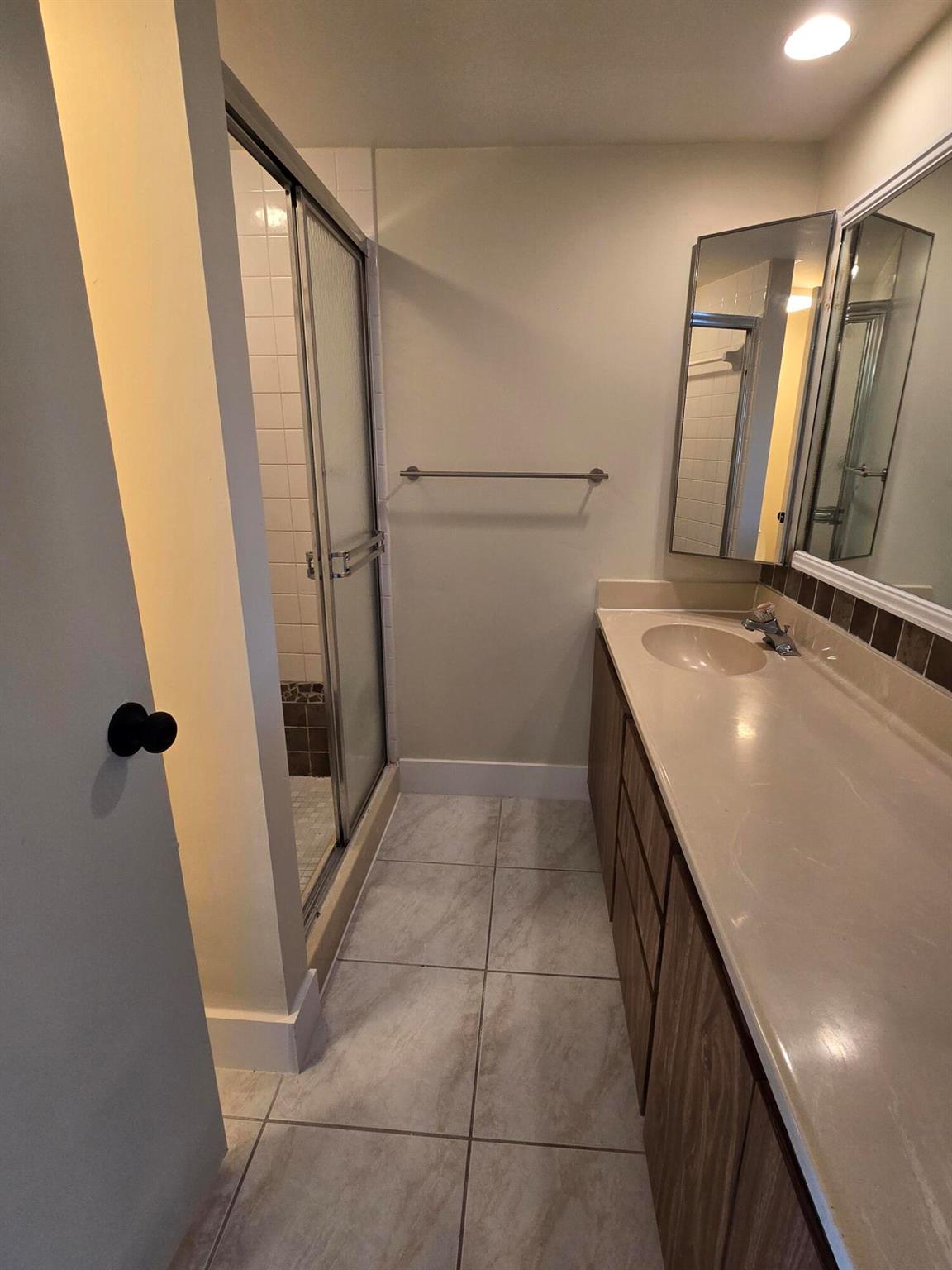 Village of Sandalwood - Residential Lease