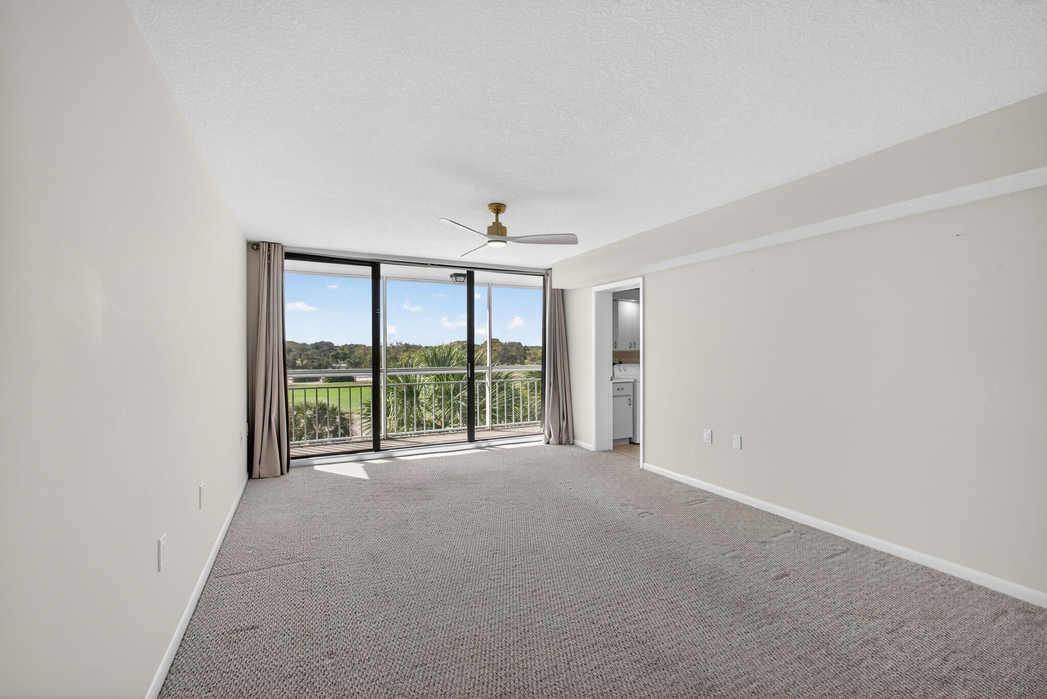 WHITEHALL VILLAGE - Residential