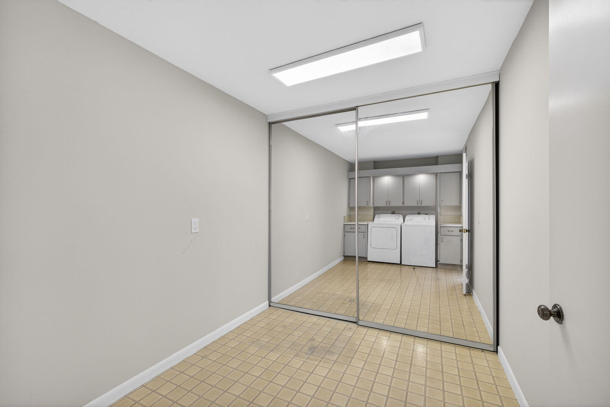 WHITEHALL VILLAGE - Residential