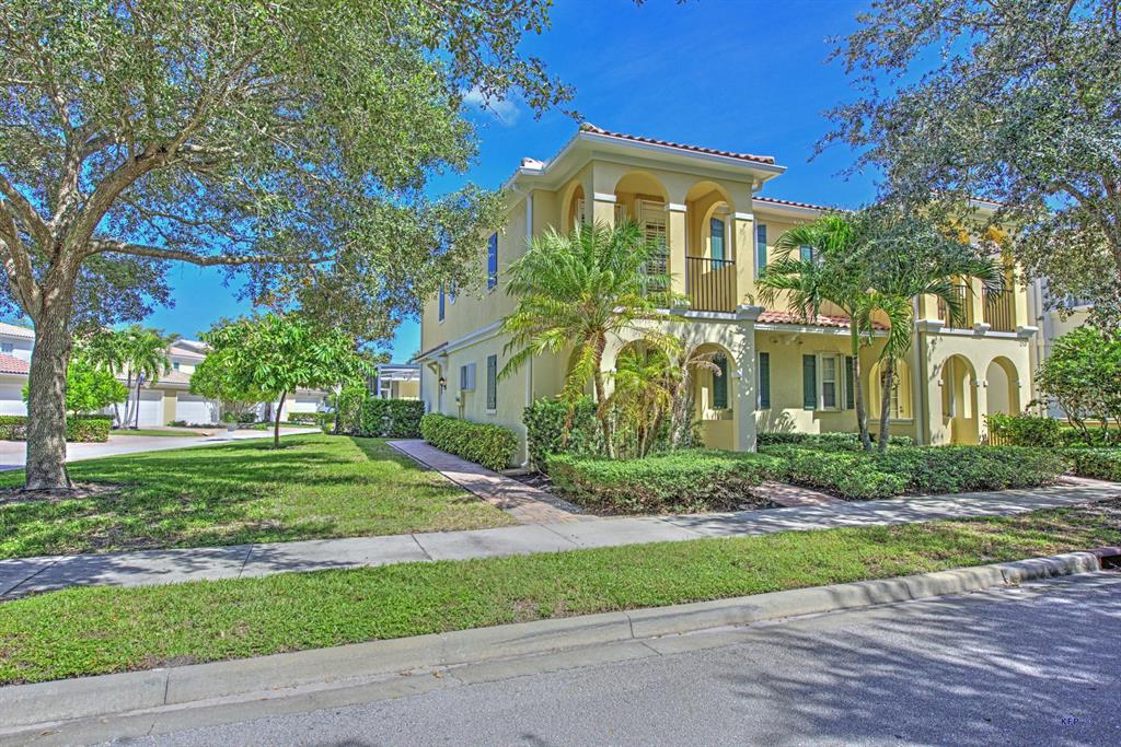 SAN PALERMO - Residential