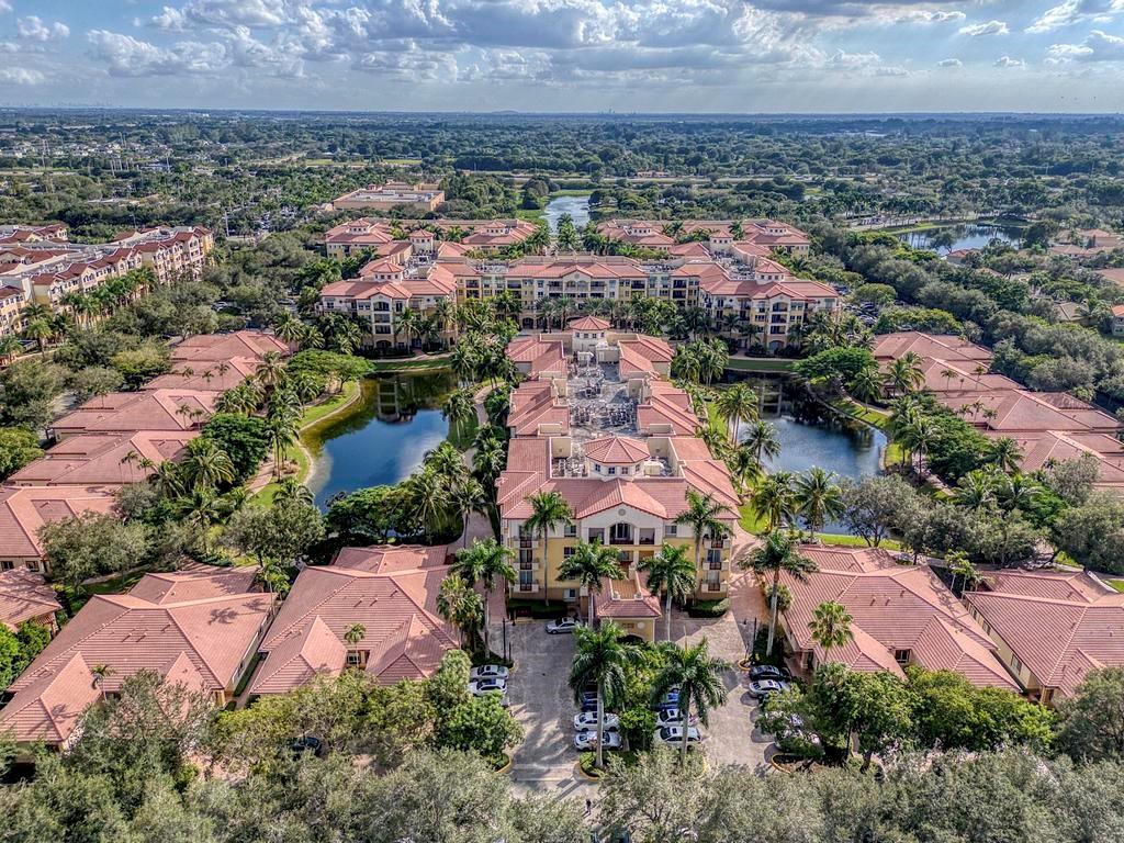 The Palms at Weston - Residential