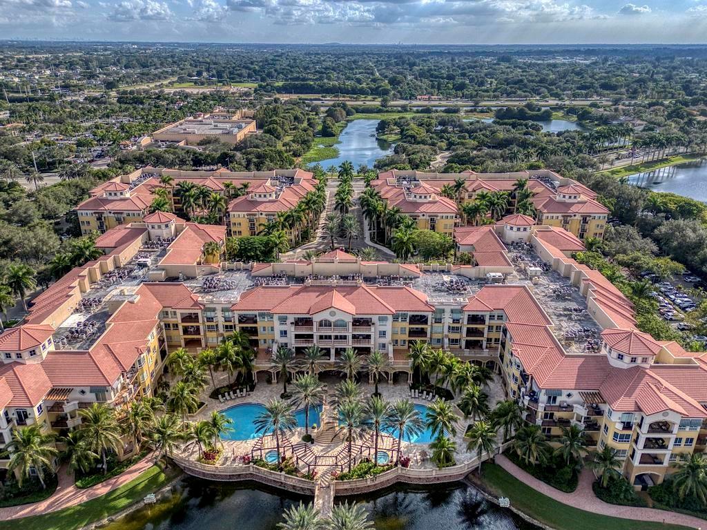 The Palms at Weston - Residential