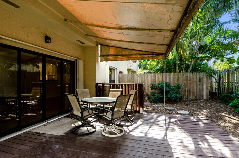 CAMINO DEL QUINTA - Residential Lease