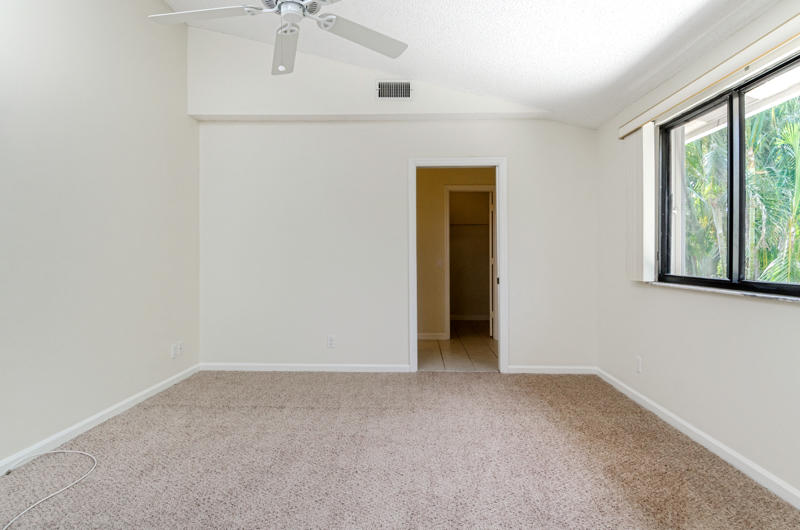 CAMINO DEL QUINTA - Residential Lease