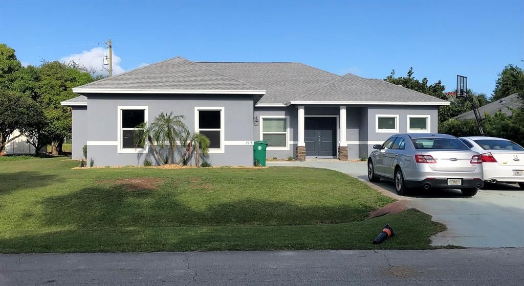 Photo of 2318 SE Maniton Terrace, Port St Lucie, FL 34952 (MLS # R10881236)