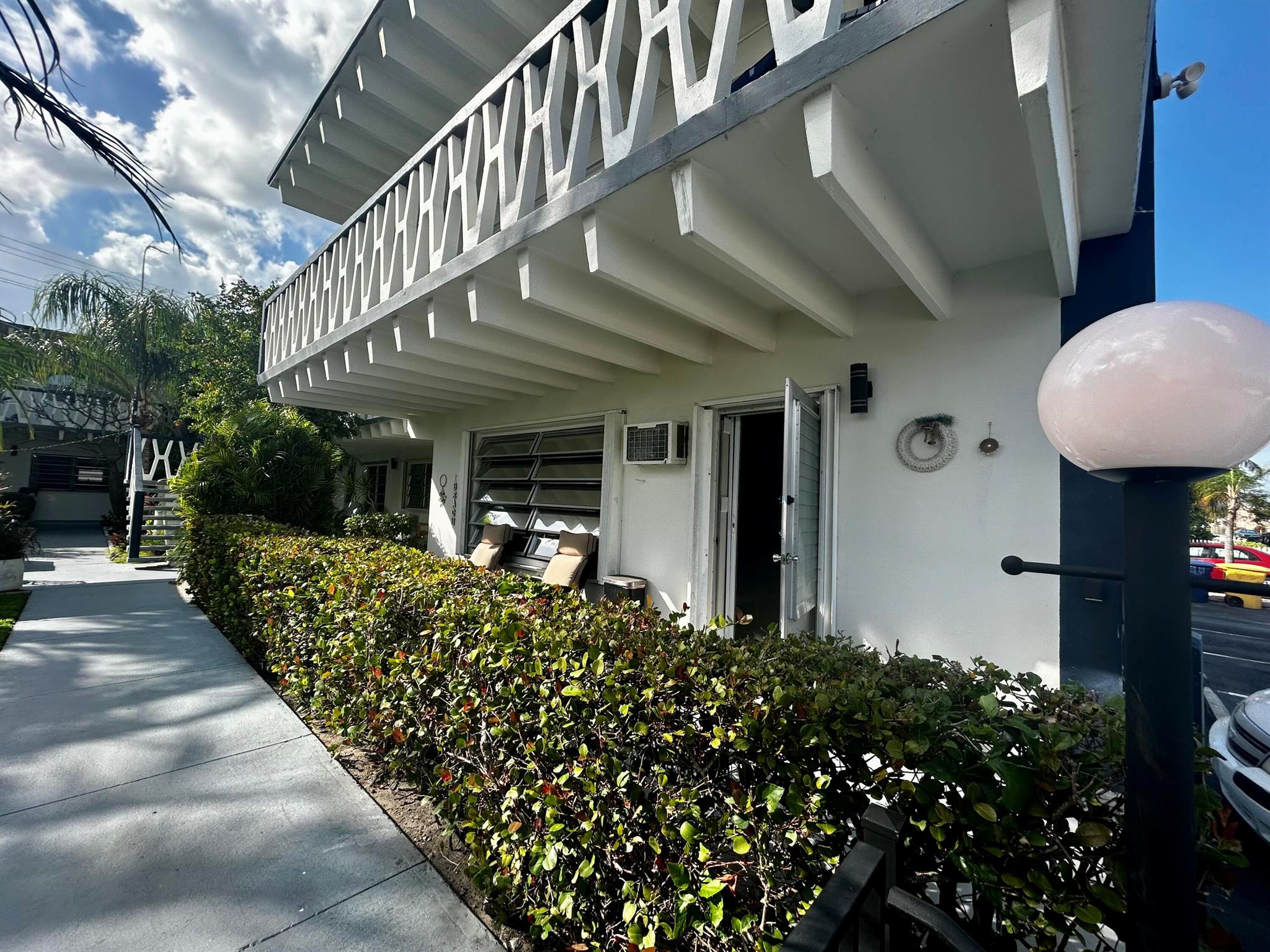 115 S C Street 101