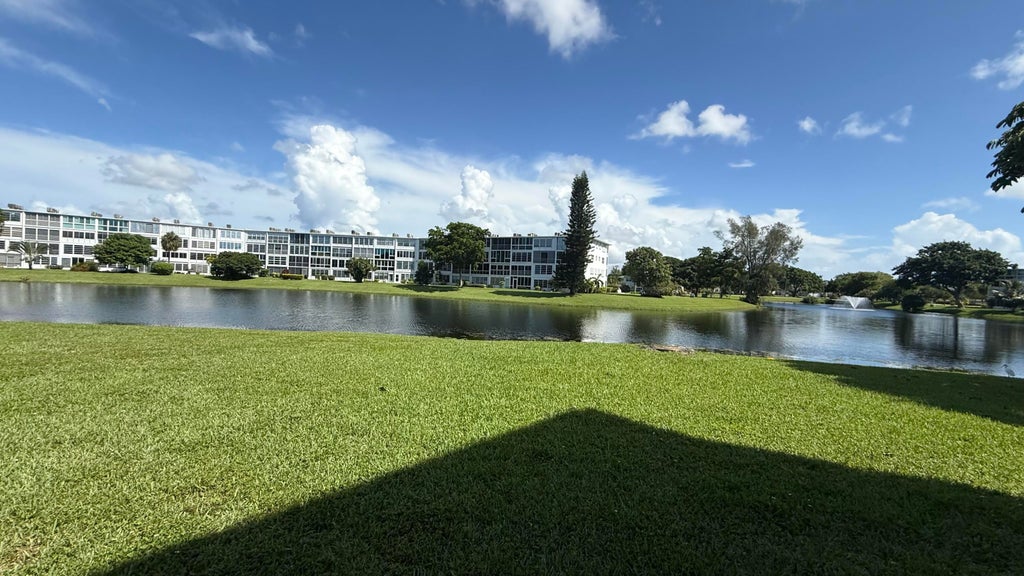 Photo of 1034 Farnham O #1034, Deerfield Beach, FL 33442 (MLS # B26076446)