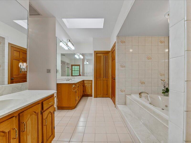 PADDOCK PARK 1 OF WELLINGTON - Residential