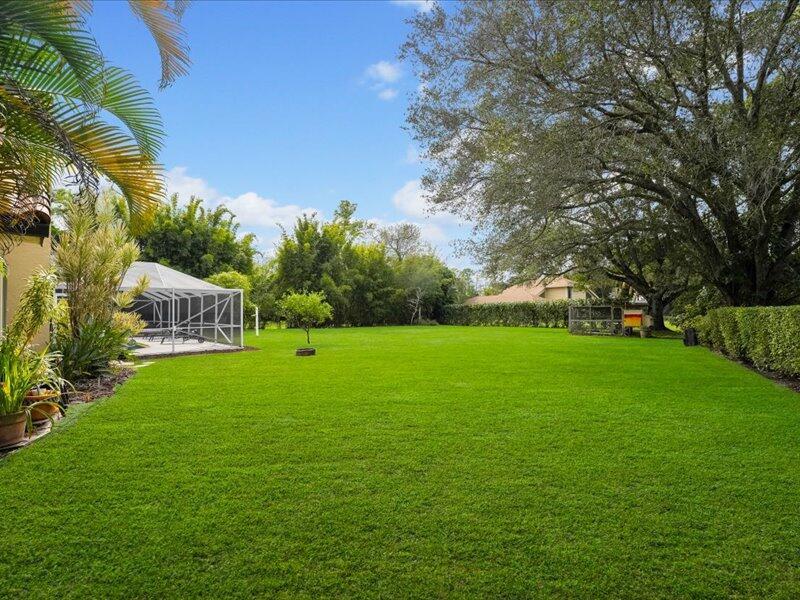 PADDOCK PARK 1 OF WELLINGTON - Residential