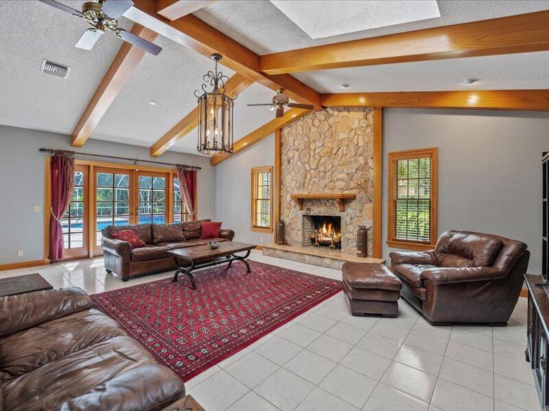 PADDOCK PARK 1 OF WELLINGTON - Residential