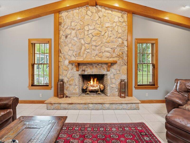 PADDOCK PARK 1 OF WELLINGTON - Residential