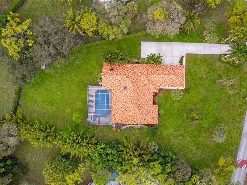 PADDOCK PARK 1 OF WELLINGTON - Residential